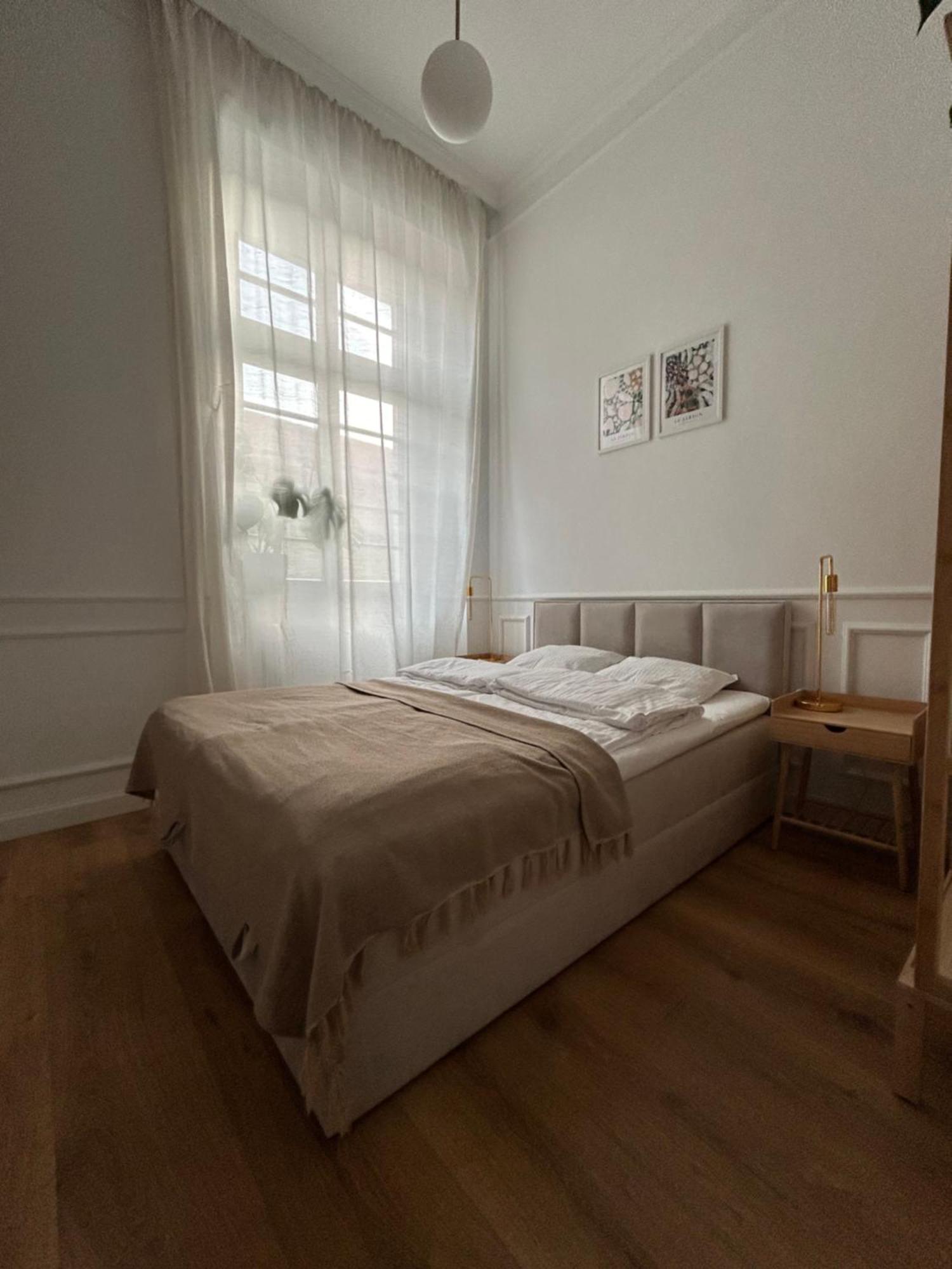 Apartament Przy Bulwarze Breslávia Exterior foto